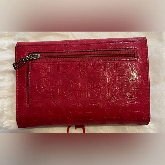 Guess Wallet - Picture 2 of 6